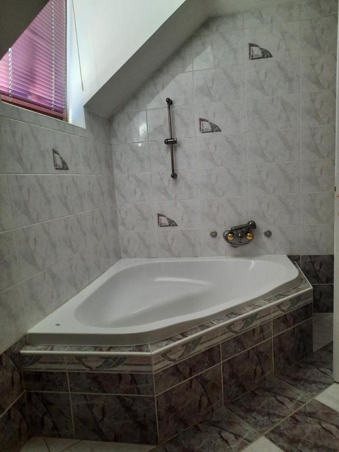 Rooms Cehovin Postojna Dış mekan fotoğraf